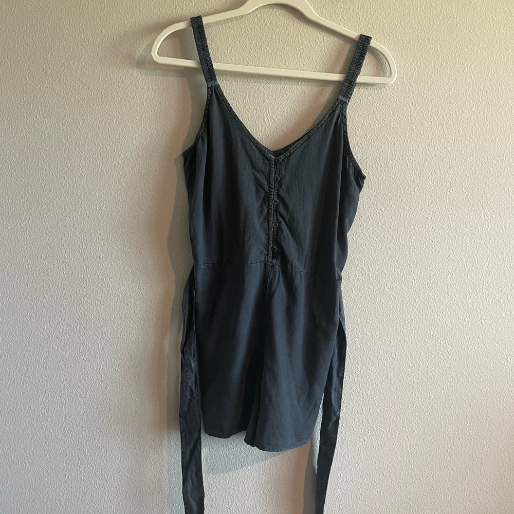 NWT Cloth & Stone Tie-Waist V-Neck Sleeveless Romper Women’s XS Twilight Grey - Picture 8 of 11